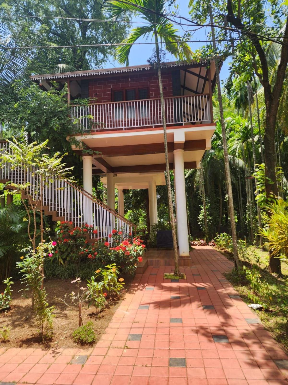 פלקאד Serenity Villa And Treehouse מראה חיצוני תמונה